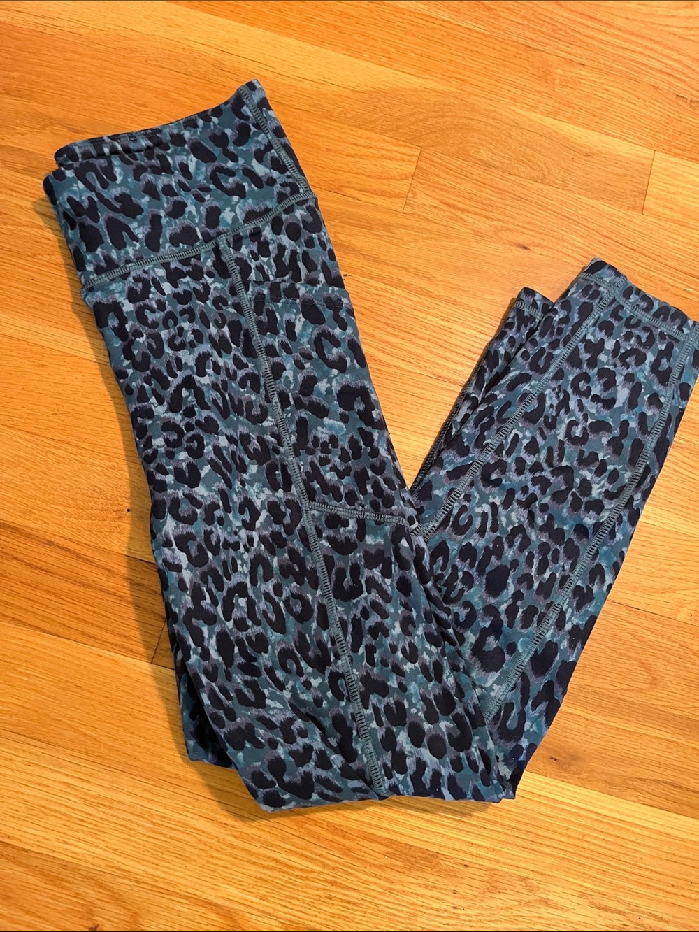 Women’s Gap Blue Leopard Print High-Waist Jeans Leggings